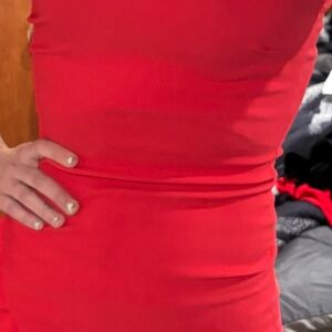 Women's Red Bodycon Dress - Sleek & Stretchy